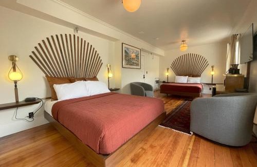 Carlotta Hotel | Scotia Lodge