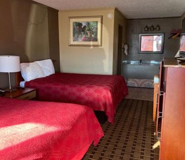 Hurricane Mills Hotel | Scottis inns