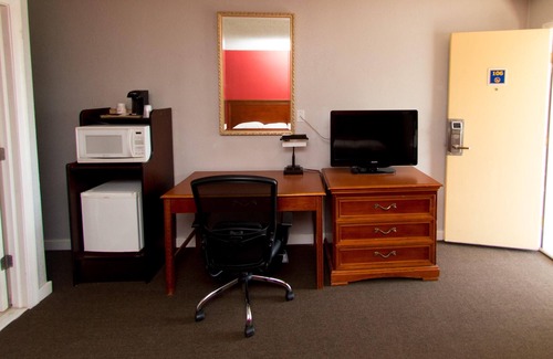 Bensalem Hotel | Scottish Inn and Suites