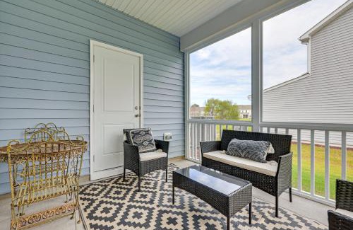 Wilson County House | Screened Patio Townhome 3 Mi to Dtwn Wilson!