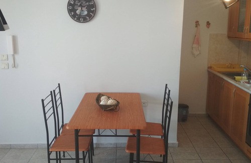 Nea Peramos Apartment | SEA AND SKY APARTMENT