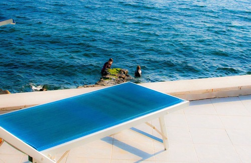 Santa Marinella House | "Sea behind the door" near Rome / Fiumicino airport / port of Civitavecchia