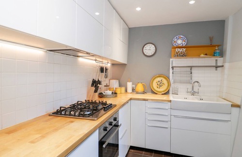 Conwy Cottage | SEA CHEST, pet friendly, character holiday cottage in Conwy