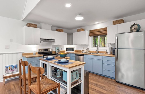 Southern Shores House | Sea Dog's Dream: Pets Allowed