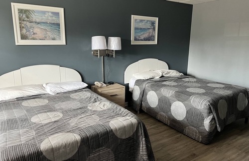 Long Neck Hotel | Sea Esta Motel II
