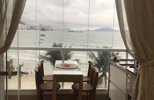 Vila Alzira Apartment | SEA FRONT GOURMET APARTMENT - 6 adults