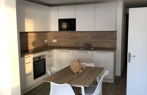 Marine de Saint Ambroggio Apartment | Sea-facing apartment for 4 people, a true haven of peace, approx. 45 m2