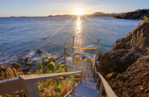 Nazareth Villa | Sea La Vie - Waterfront St Thomas Escape with Pool