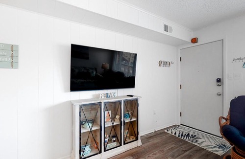 North Ocean City Apartment | Sea Loft 205