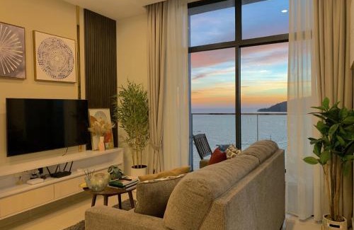 Downtown Kota Kinabalu Apartment | Sea Park LeSu 8 The Shore KK I 1 plus 1 Room 2-5 Pax 홈스테이