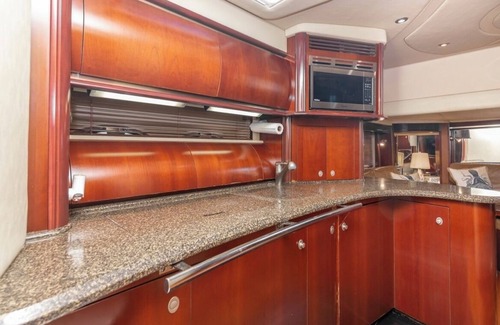 Seybold Boat Rental | Sea Ray 55 ft