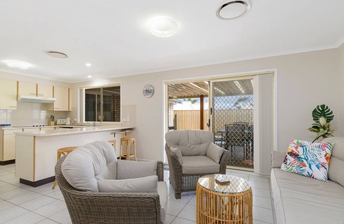 Bonny Hills House | Sea Renity - Coastal Hideaway