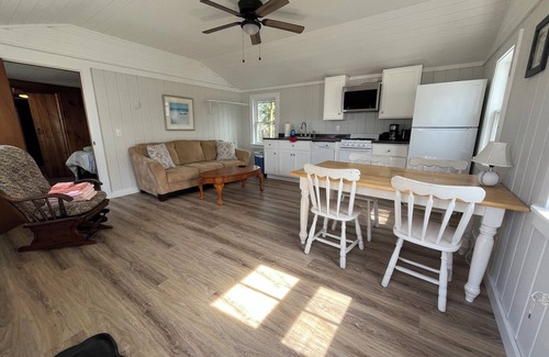 Phippsburg Cottage | Sea Rose Cottage - on Popham Beach!