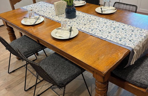 Bridgeport Cottage | Sea Salt Cottage Retreat - 2 mins to Seaside Park