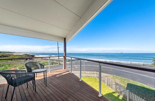 Stockton House | Sea Sand and Serenity at Stockton - Stunning Sophistication