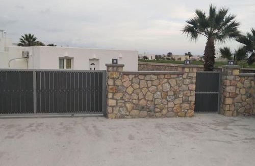 Agios Georgios House | Sea Sound Villa Perivolos beach