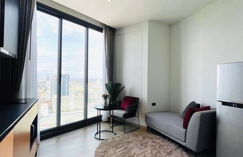 Pattaya Bay Apartment | Sea View Edge Central Pattaya