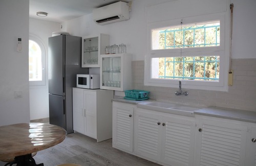 Calonge House | Sea view - infinity pool - A/C - 1km from beach - renovated villa