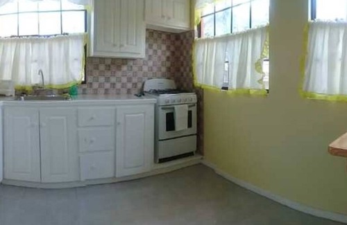 Laborie Apartment | Sea View Studio Apartment 1 Minute Away From the Beach