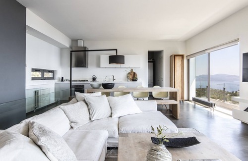 Marathon Villa | Sea View Villa Schinias
