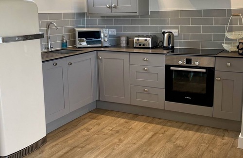 Crantock House | Sea Views, Crantock, Sleeps 4, Private Lane.