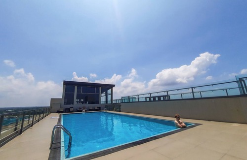 Negombo House | Sea Wave Luxury Apartment in Negombo