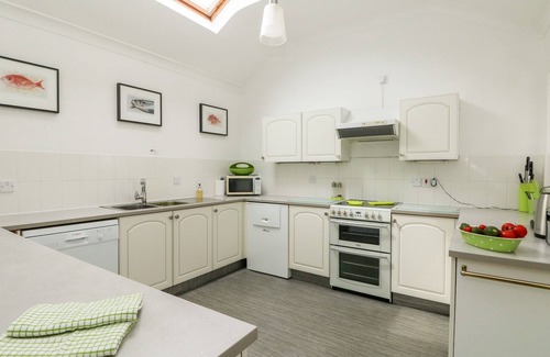 Mylor Churchtown House | SEABIEN, family friendly, country holiday cottage in Falmouth