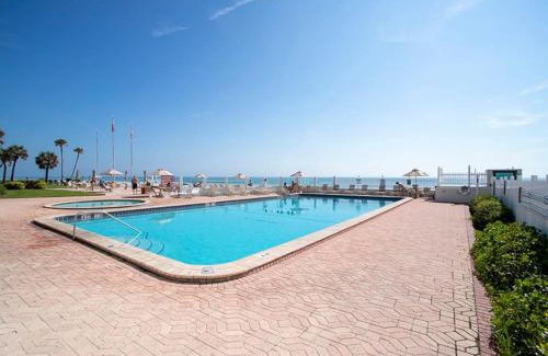 Lenox Park Apartment | SeaBliss, oceanfront 1st floor cozy condo