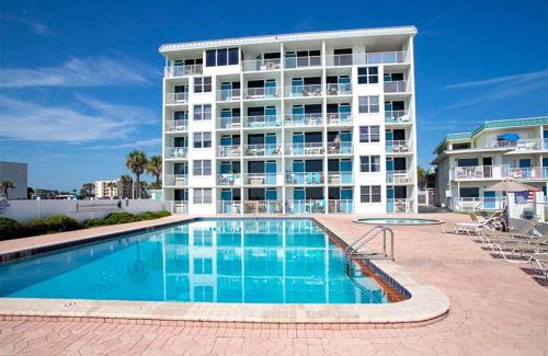 Lenox Park Apartment | SeaBliss, oceanfront 1st floor cozy condo