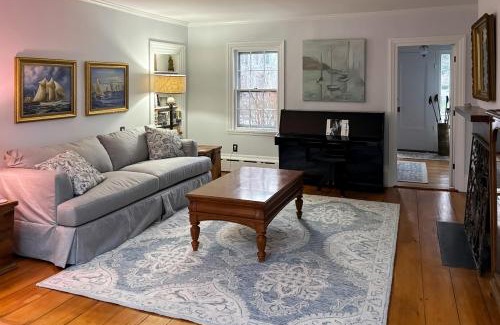 Camden House | Seabreeze Manor
