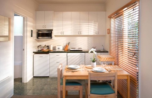 Sorrento Apartment | Seachange Summary: Th