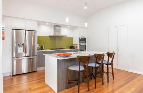 Elizabeth Beach House | Seaclusion