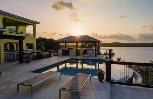 Freetown Apartment | SeaClusive Antigua-Barbuda @ Seatons - Unit A