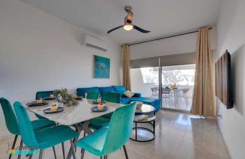 Oroklini Apartment | Seafront 2bd Duplex With Stunning Sea Views & Pool