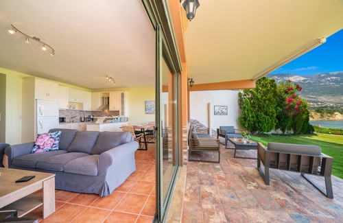 Karavados Villa | Seafront luxurious 3-bedroom villa with private swimming pool.