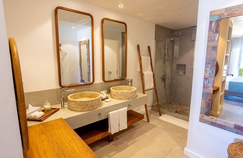 Pointe aux Canonniers Hotel | Seapoint Boutique Hotel