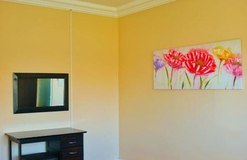 Bluff Villa | Seas of Ships Guest House