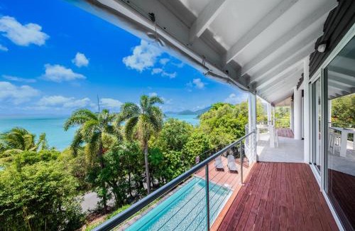 Shute Harbour House | Seascape on Shutehaven - Whitsunday Views Holiday Home