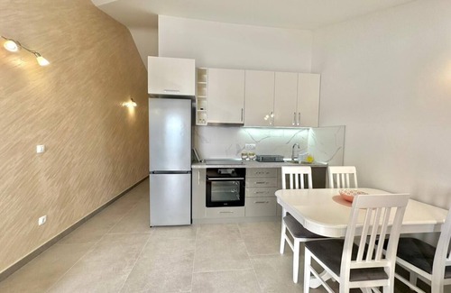 Bijela Apartment | Seaside apartments Zlokovic