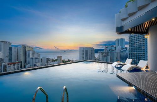 Tran Phu Beach Hotel | Seaside Boutique Hotel Nha Trang Beach
