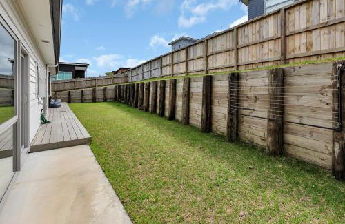 Ruakaka House | Seaside Escape - Ruakaka Holiday Home