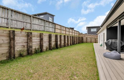 Ruakaka House | Seaside Escape - Ruakaka Holiday Home