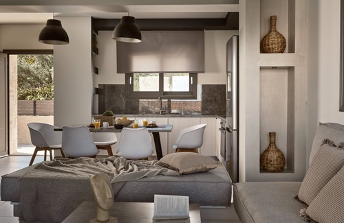 Drosia Villa | Seaside Luxury LaTerre Villa, with Heated Pool