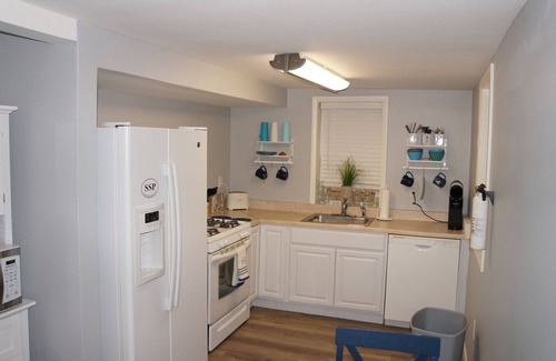 Ortley Beach Apartment | SEASIDE PARK, Enjoy all that the Jersey Shore has to offer.