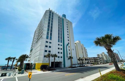 Crescent Beach Hotel | Seaside Resort