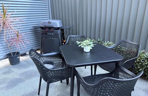 Mudjimba Apartment | SeaSide Serenity - beach 200m