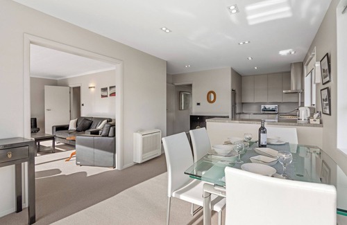 Picton House | Seaside Sounds - Picton Upstairs Unit