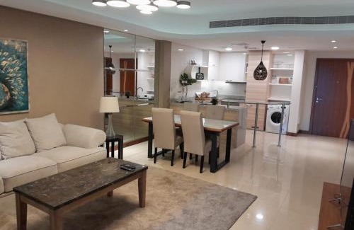 Muharraq Apartment | Seaside Stay Galali, Dilmunia