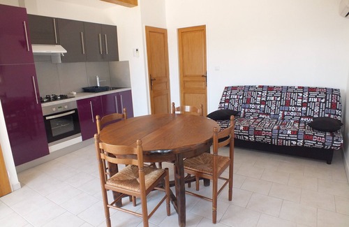Paradou Apartment | seasonal rental