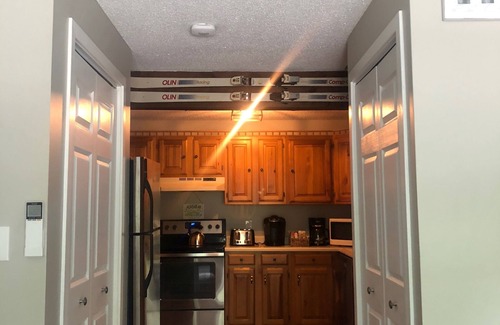 Bartlett House | Seasons at Attitash Townhouse - Sleeps 10, 2Bedroom, 2 Bath, Family Friendly!